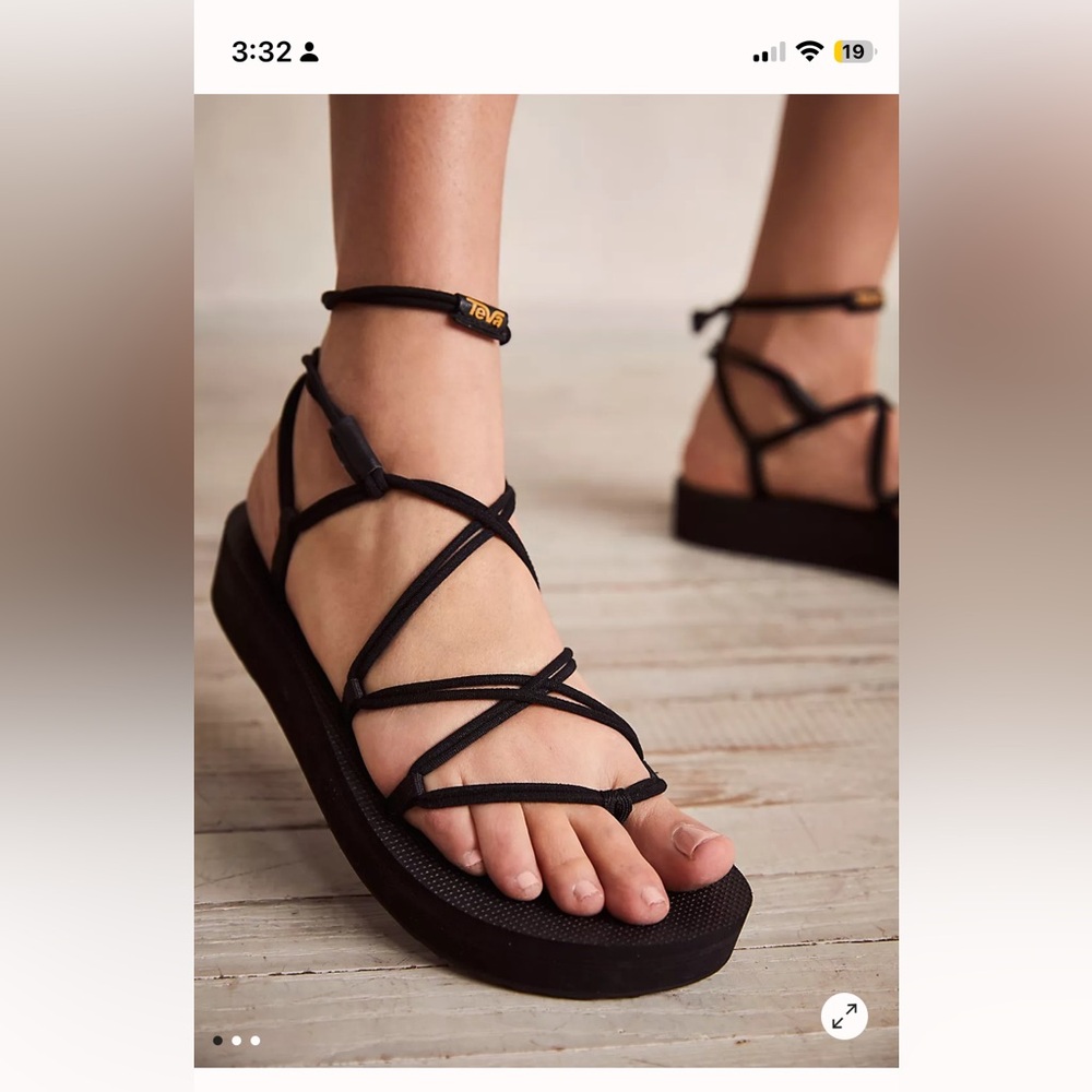 Teva Women's 7 Black Midform Infinity Ankle Strap Sandal